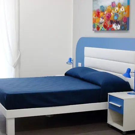 Palazzo San Vincenzo 3* Neapol